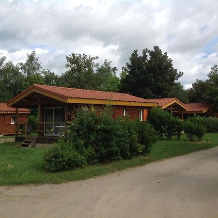 Camping Le Pont D'Allagnon Lempdes sur Allagnon Экстерьер фото